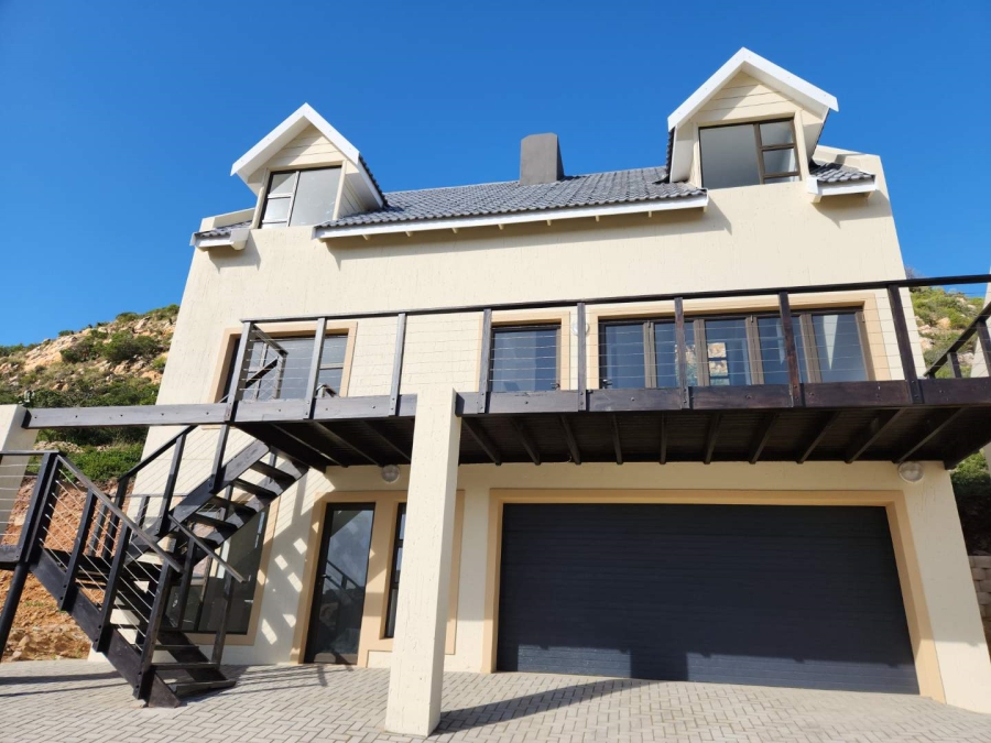 3 Bedroom Property for Sale in Vakansieplaas Western Cape